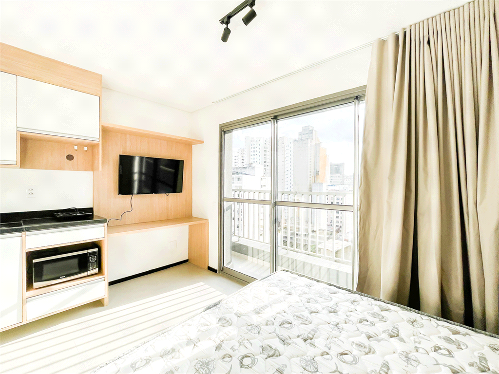 Apartamento - Studio - Centro - 1 Dormitório / Quarto - Locação / Aluguel
