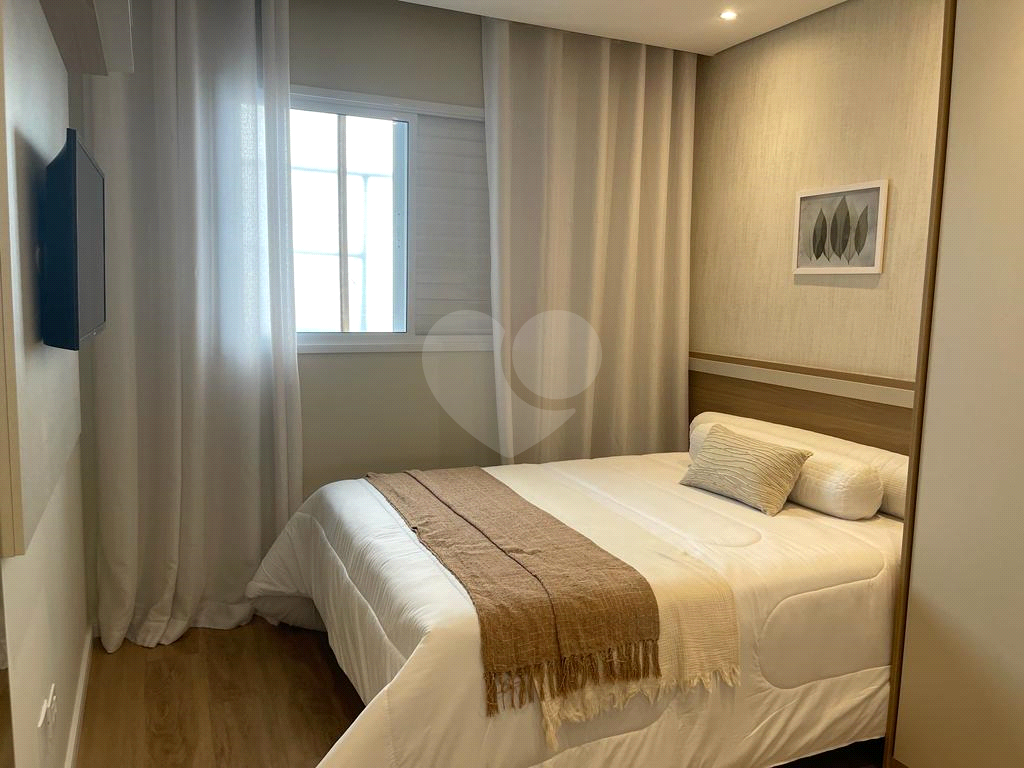 APARTAMENTO em VILA MASCOTE