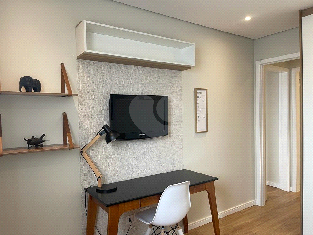 APARTAMENTO em VILA MASCOTE