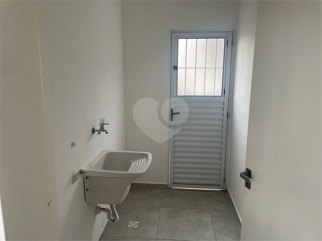 Vende-se Apartamento, 2 Dormitórios, Vila Guilherme, próximo ao Metrô Parada Inglesa!!!