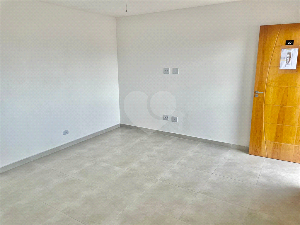 Vende-se Apartamento, 2 Dormitórios, Vila Guilherme, próximo ao Metrô Parada Inglesa!