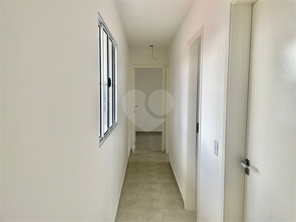 Vende-se Apartamento, 2 Dormitórios, Vila Guilherme, próximo ao Metrô Parada Inglesa!