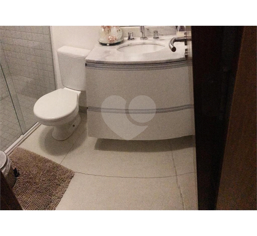 APARTAMENTO em RIVIERA DE SÃO LOURENÇO