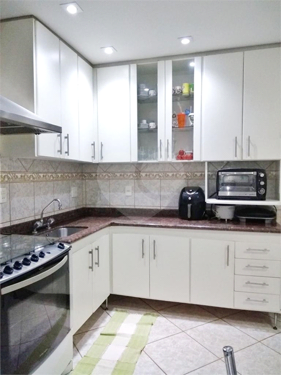 Casa à venda com 5 quartos, 245m² - Foto 1