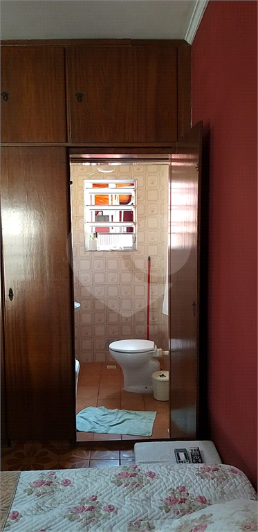 sobrado 4 quartos sala cozinha banheiro e duas vagas vila nivi
