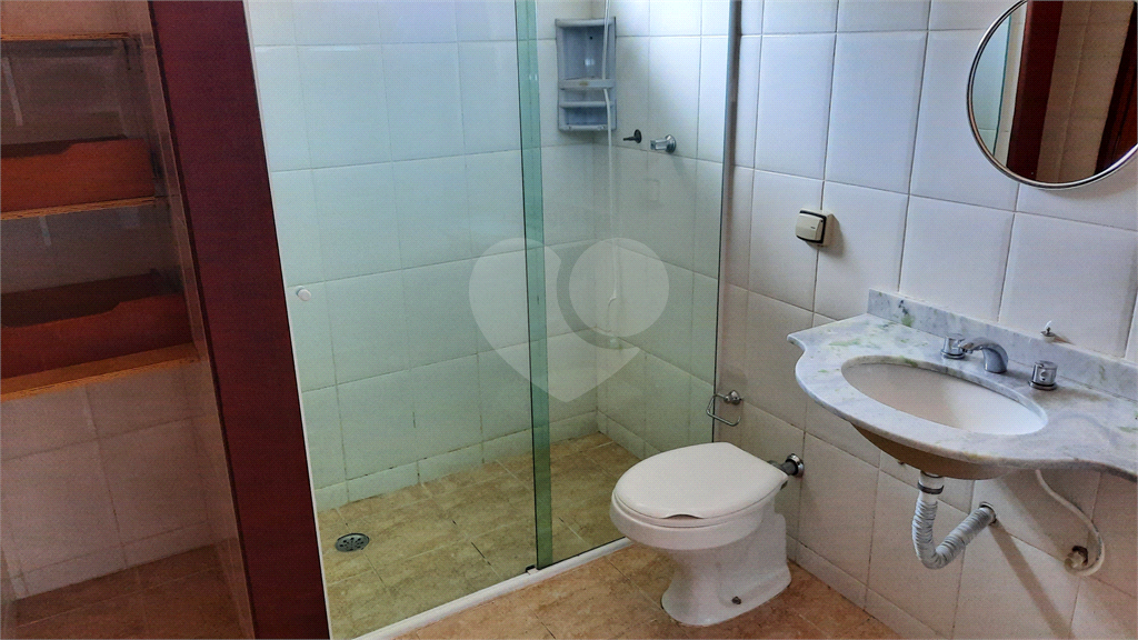 CASA TERREA - VARGEM GRANDE PAULISTA - 3 DORMITÓRIOS - 3 SUÍTES - 5 BANHEIROS - 5 VAGAS - 2 SALAS