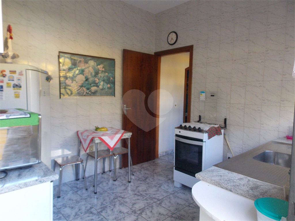 Casa à venda com 3 quartos, 150m² - Foto 13