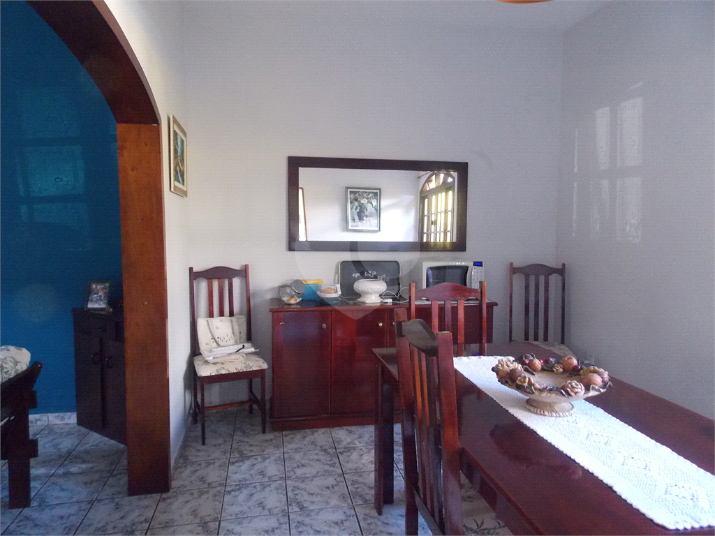 Casa à venda com 3 quartos, 150m² - Foto 12