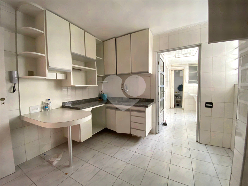 APARTAMENTO A VENDA NA VOLUNTÁRIOS DA PÁTRIA 3 DORMITÓRIOS 2 VAGAS