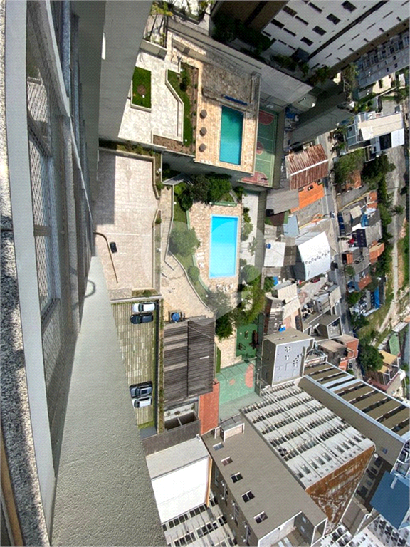 APARTAMENTO A VENDA NA VOLUNTÁRIOS DA PÁTRIA 3 DORMITÓRIOS 2 VAGAS