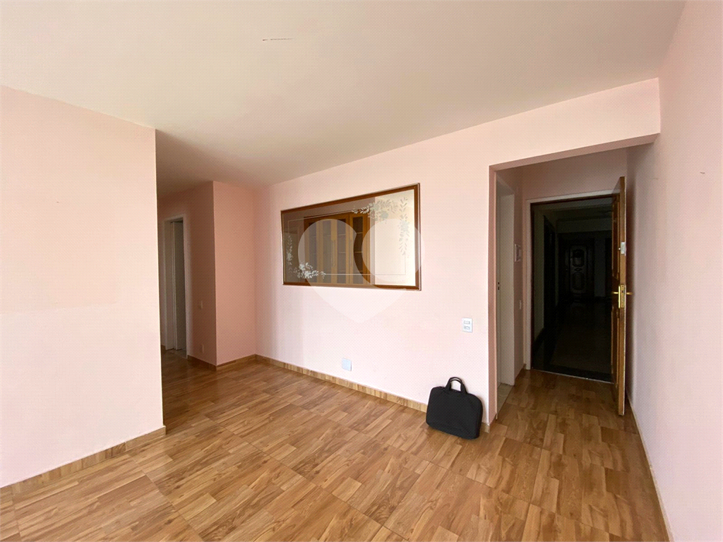 APARTAMENTO A VENDA NA VOLUNTÁRIOS DA PÁTRIA 3 DORMITÓRIOS 2 VAGAS