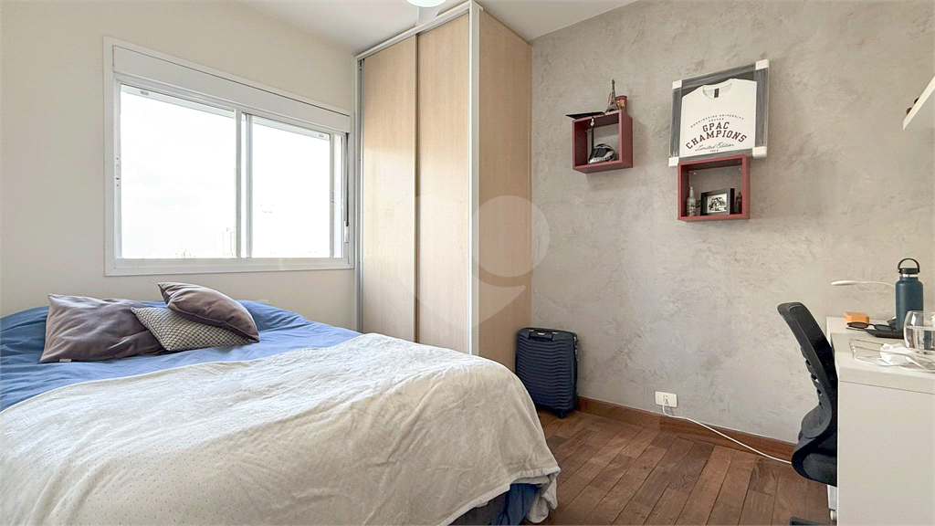 Imóvel de 180m² com ampla sala de estar 3 suítes, 3 vagas de garagem lazer completo Vila Romana