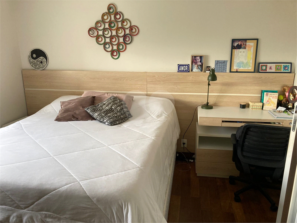 APARTAMENTO em VILA ROMANA