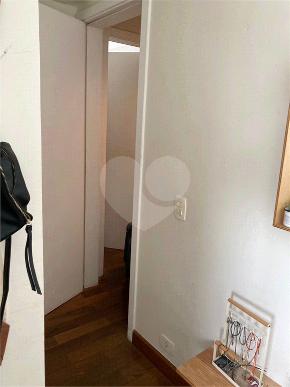 APARTAMENTO em VILA ROMANA