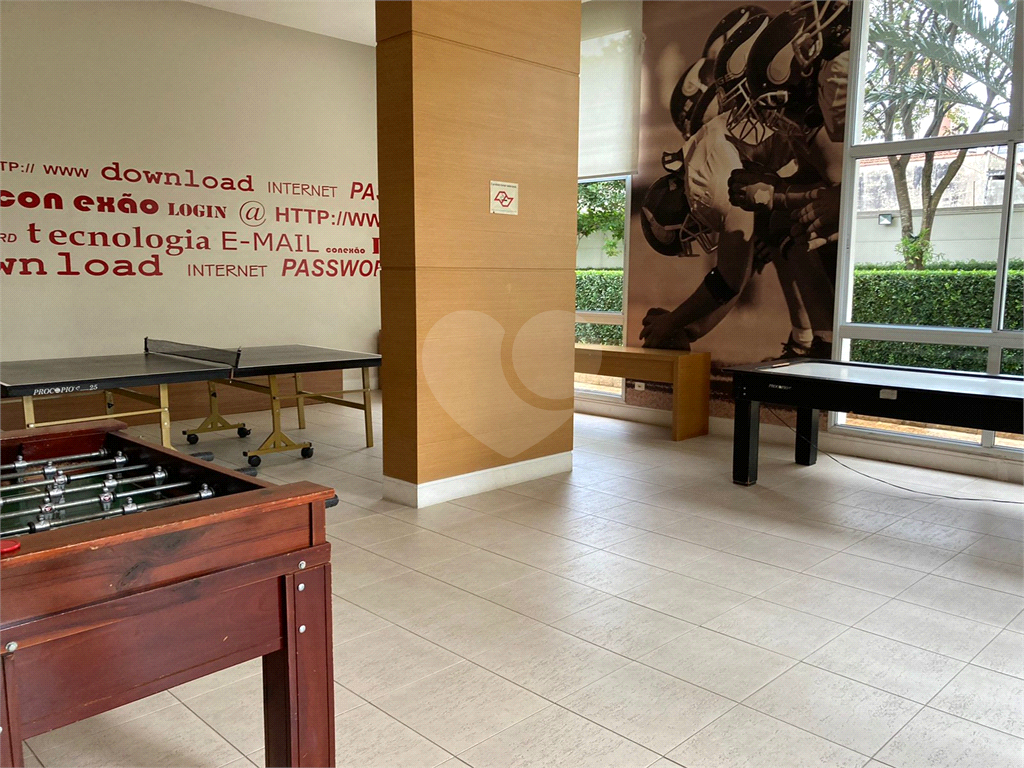 APARTAMENTO em VILA ROMANA
