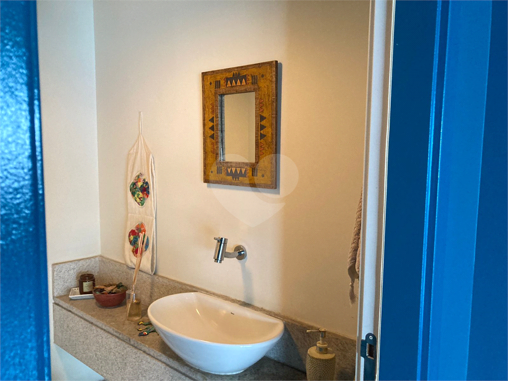 APARTAMENTO em VILA ROMANA