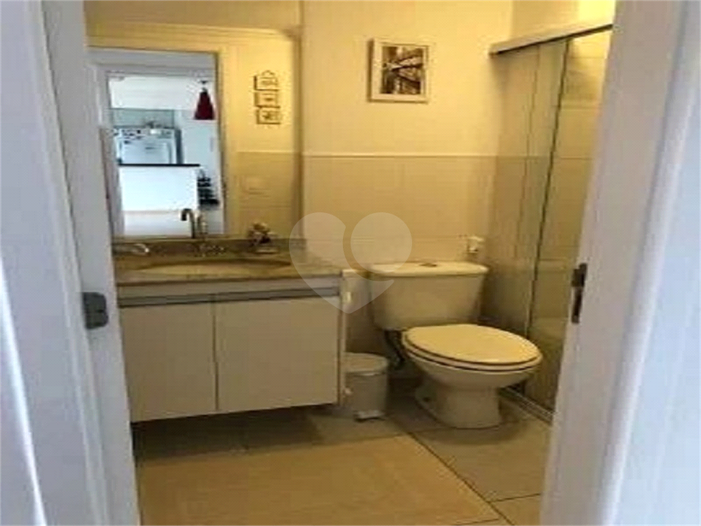 Apartamento à venda com 2 quartos, 63m² - Foto 10