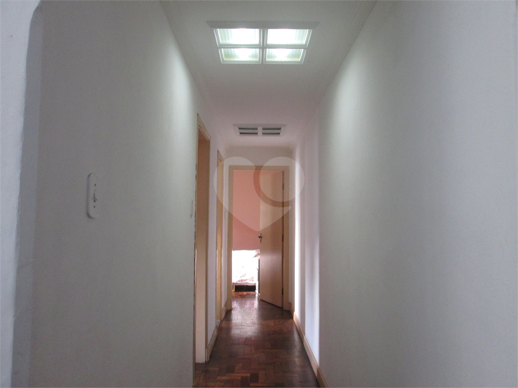 Apartamento com área útil de  72 m², 2 quartos no Bairro do Cambuci. 