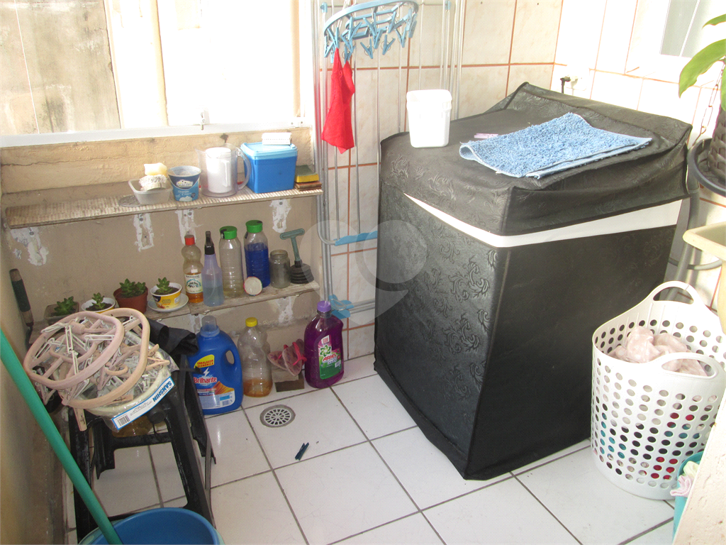 Apartamento com área útil de  72 m², 2 quartos no Bairro do Cambuci. 