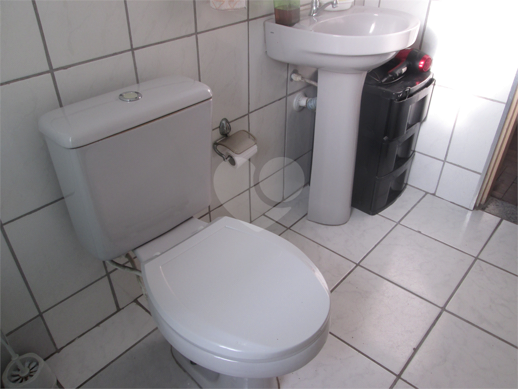 Apartamento com área útil de  72 m², 2 quartos no Bairro do Cambuci. 