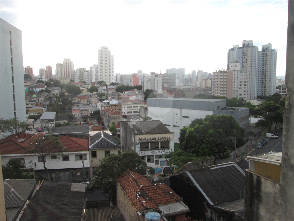 Apartamento com área útil de  72 m², 2 quartos no Bairro do Cambuci. 