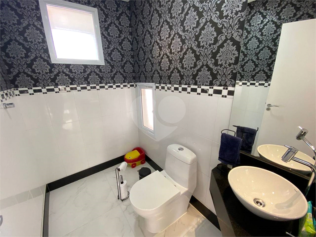 Casa de Condomínio à venda com 4 quartos, 335m² - Foto 8