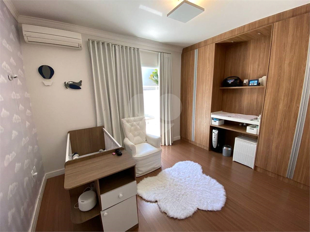 Casa de Condomínio à venda com 4 quartos, 335m² - Foto 28