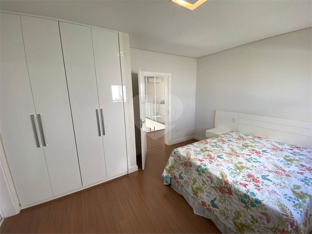 Casa de Condomínio à venda com 4 quartos, 335m² - Foto 23
