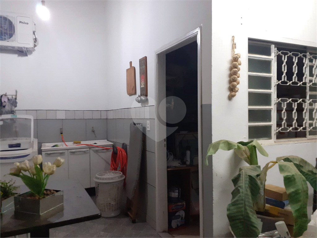 Casa à venda com 3 quartos, 196m² - Foto 23