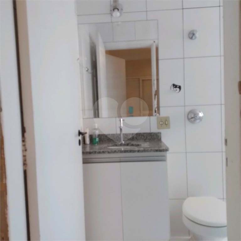 Apartamento a 3 quadras da estação do metrô Oscar Freire com 3 dormitórios sendo 1 suite