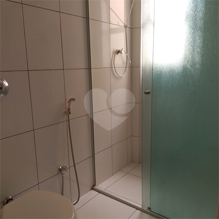 Apartamento a 3 quadras da estação do metrô Oscar Freire com 3 dormitórios sendo 1 suite