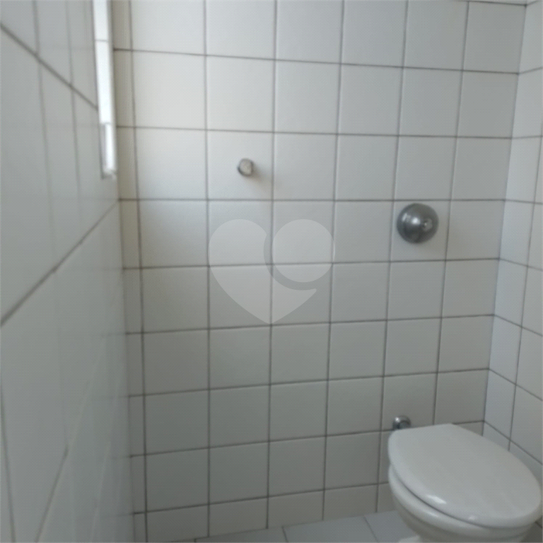 Apartamento a 3 quadras da estação do metrô Oscar Freire com 3 dormitórios sendo 1 suite