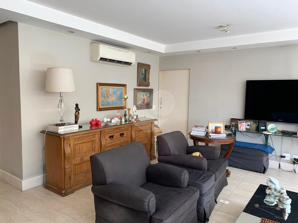 Apartamento à venda de  170m2 no Jardim Europa