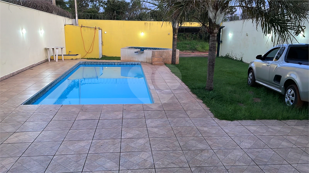 Fazenda à venda com 2 quartos, 300m² - Foto 1