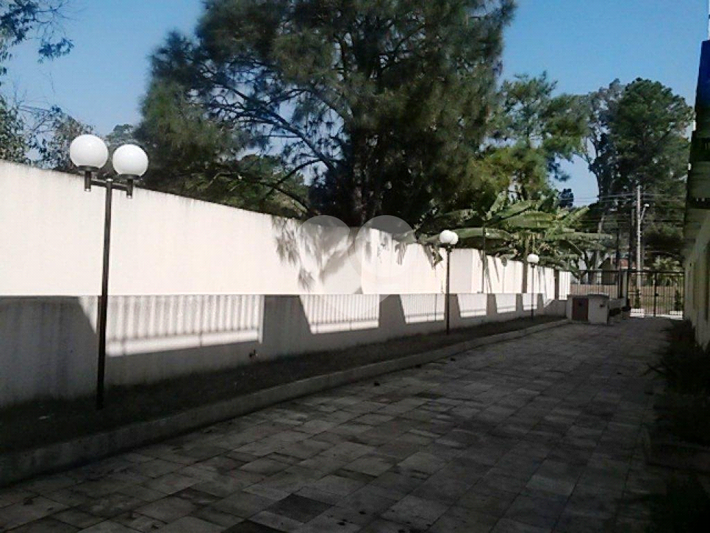 EXCELENTE SOBRADO CONDOMINIO FECHADO