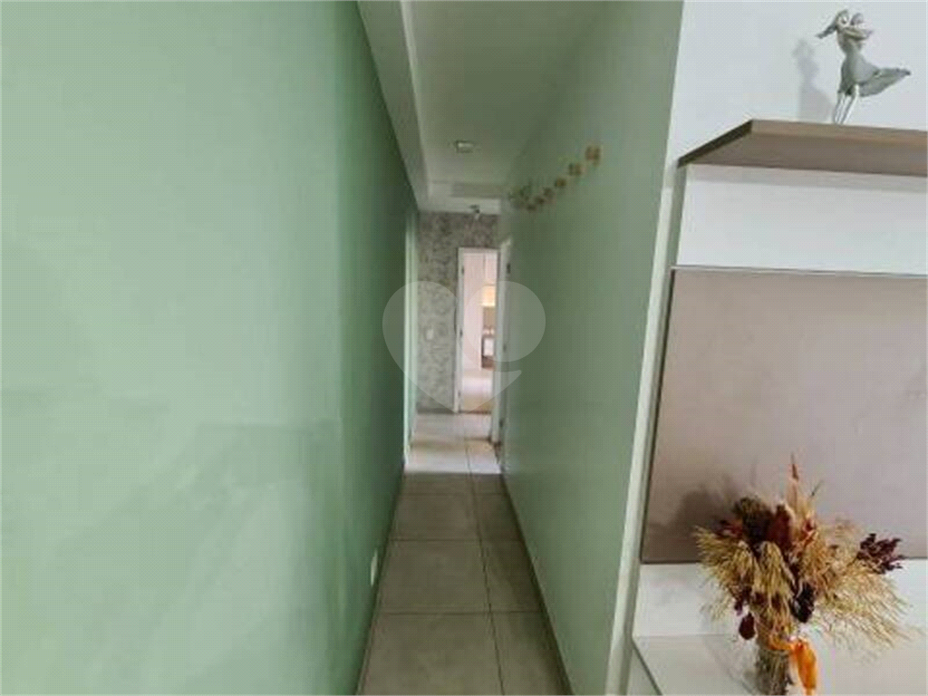 Apartamento à venda com 2 quartos, 70m² - Foto 15