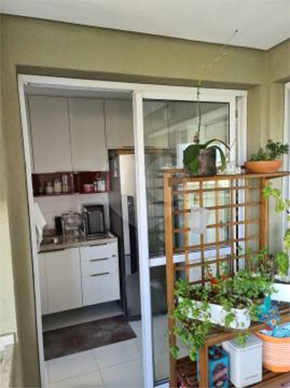 Apartamento à venda com 2 quartos, 70m² - Foto 18