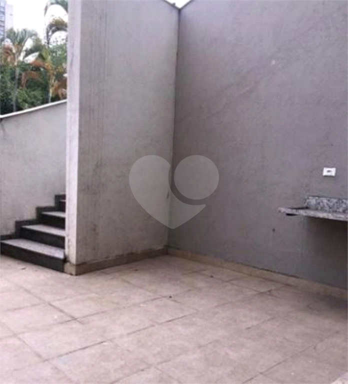 SOBRADO em VILA MOREIRA
