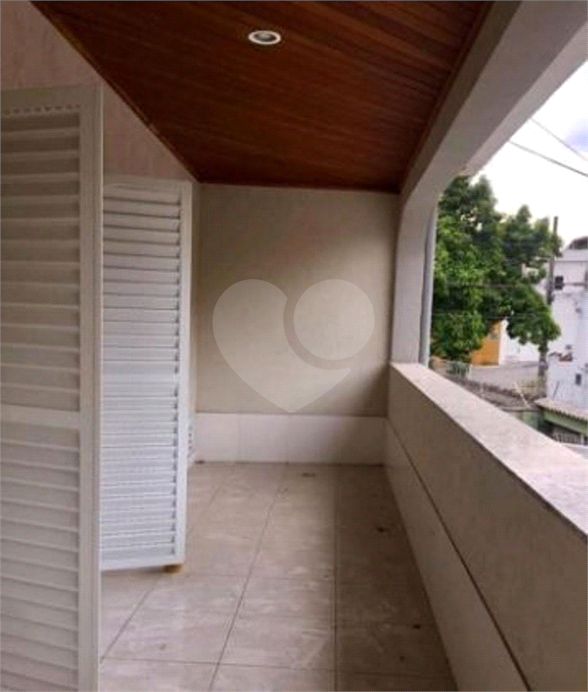 SOBRADO em VILA MOREIRA