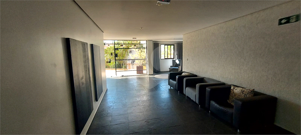 APARTAMENTO em PARADA INGLESA