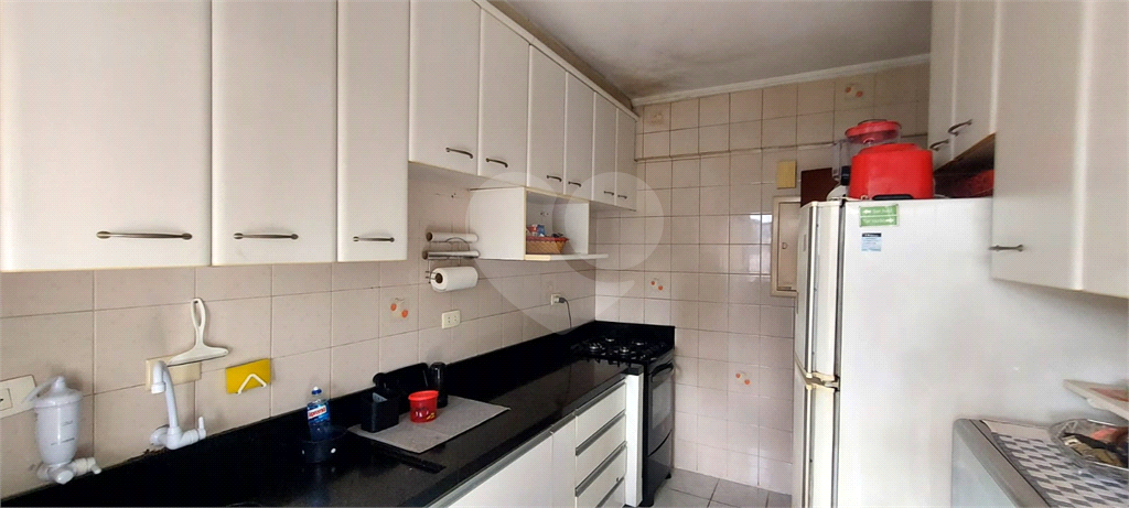 APARTAMENTO em PARADA INGLESA