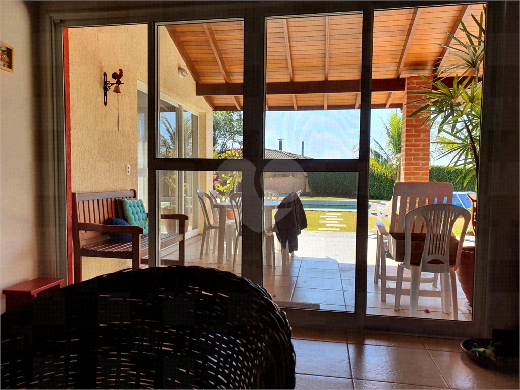 Casa Condominio Fazenda Serra Azul I