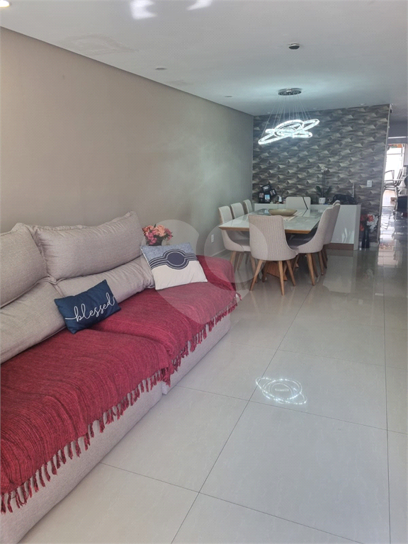 SOBRADO em VILA FORMOSA