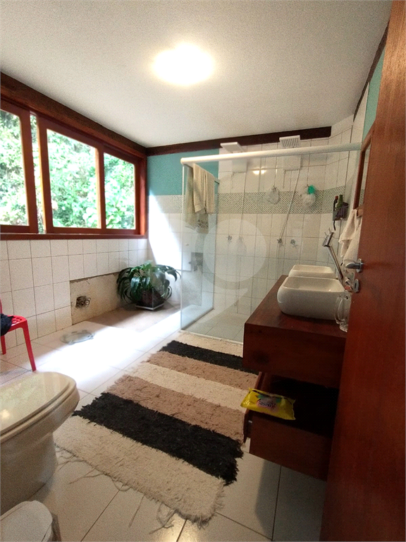 Casa de Condomínio à venda com 3 quartos, 241m² - Foto 18