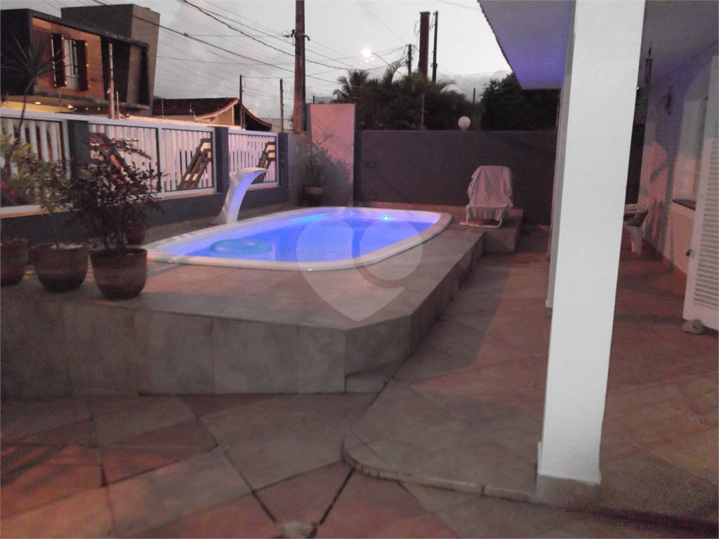 CASA TERREA - BAIRRO ARPUADOR - 4 DORMIÓRIOS-  1 SUÍTE -3 BANHEIROS  - 2 VAGAS - PISCINA - VENDA