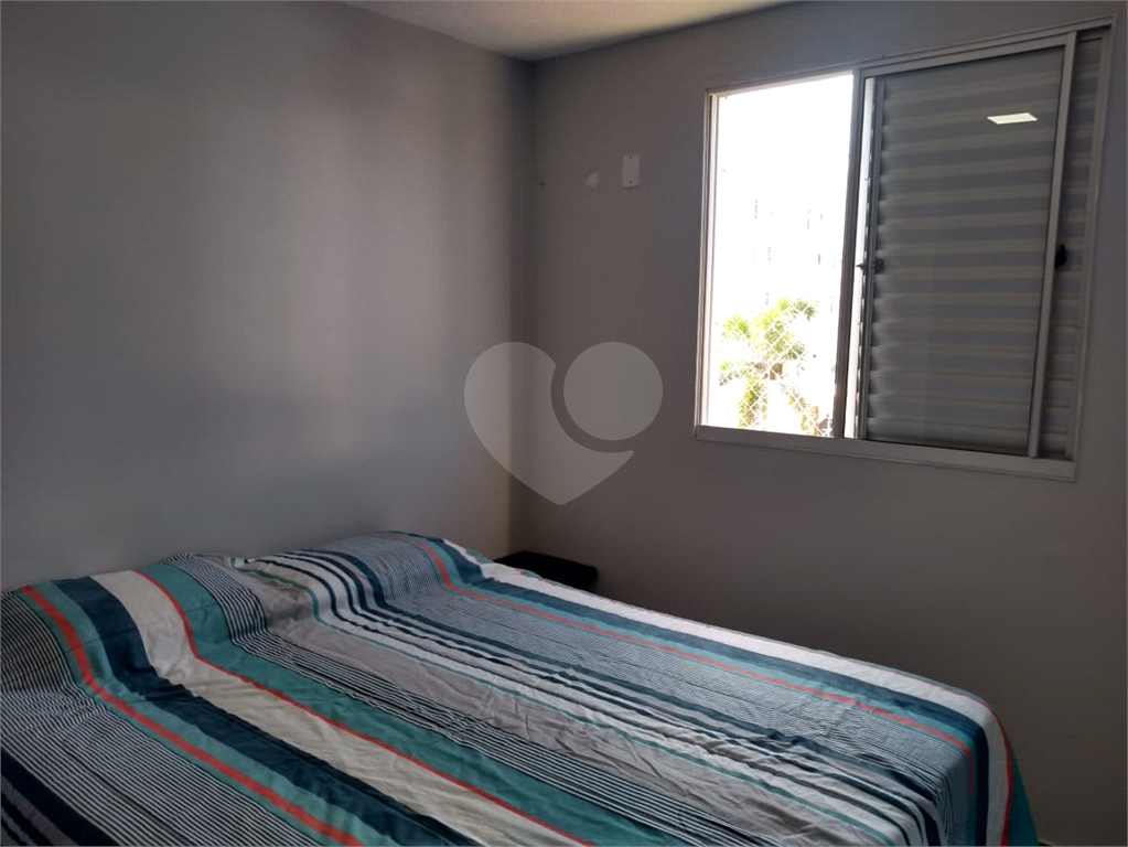 Apartamento à venda com 2 quartos, 45m² - Foto 10