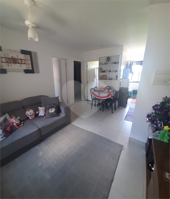 Apartamento à venda com 2 quartos, 45m² - Foto 11