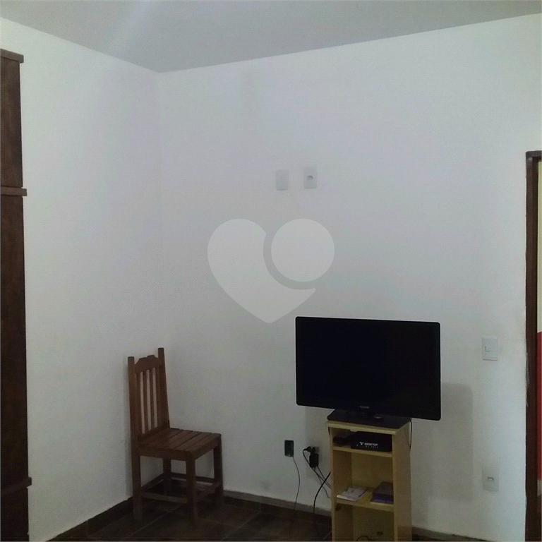 Casa à venda com 2 quartos, 75m² - Foto 12