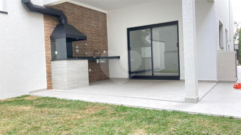 Sobrado à venda com 3 quartos, 129m² - Foto 1