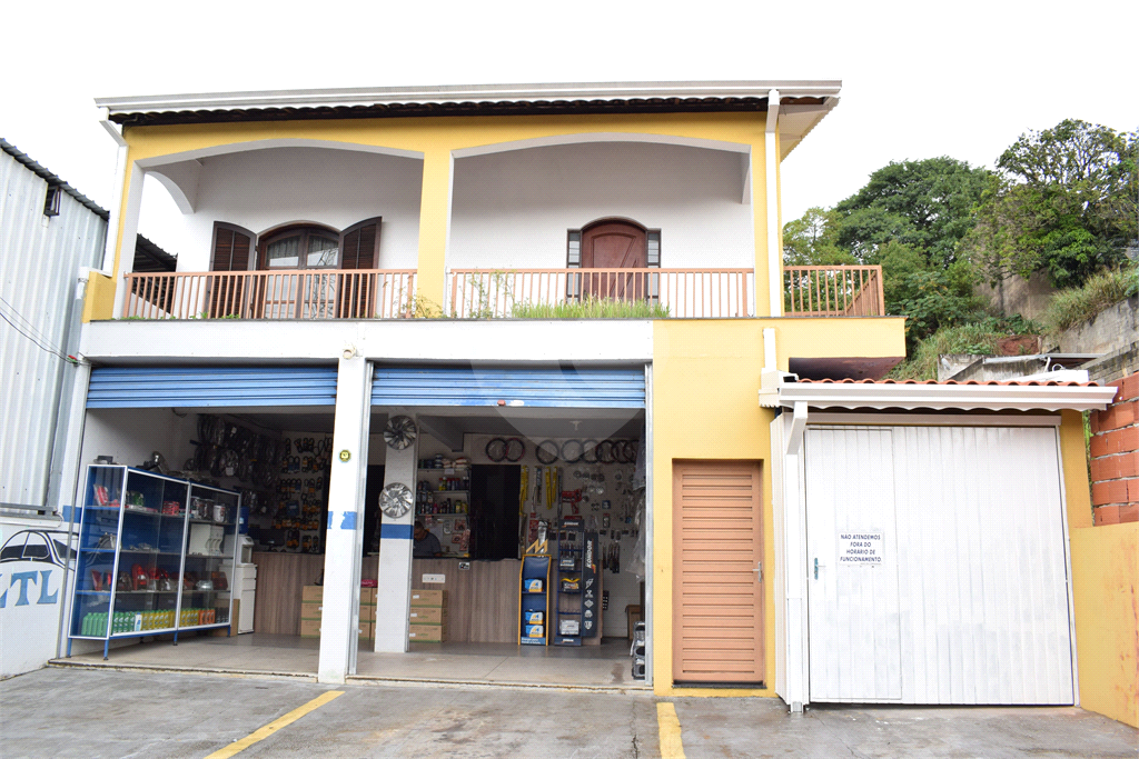 Casa, 3 quartos, 352 m² - Foto 1